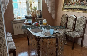 Foto Casa, en venta. Poradivka Revoliutsii