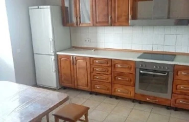 Foto Dos Ambientes piso, para alquilar. Kyiv Дарницкий район, Pozniaky