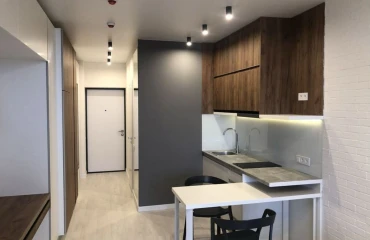 Foto Monoambiente piso, en venta. Kyiv Holosiivskyi, Vystavkovyi tsentr