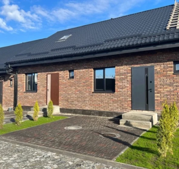 Foto 1. Casa, en venta. Petrivske Богдана Хмельницького