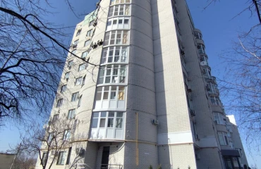 Фото Трехкомнатная квартира, продажа. Житомир Победы