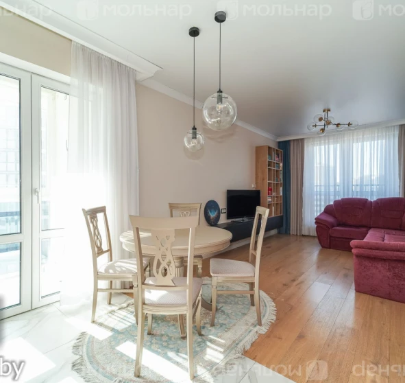 Fotografie 1. Trei Camere apartament, de vânzare. Minsk Oktyabrsky