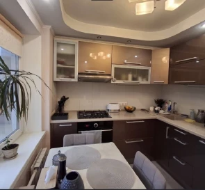 Zdjęcie 5. Trzypokojowe mieszkanie, na sprzedaż. Kyiv Desnianskyi, Chernihivska