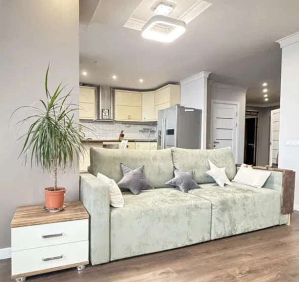 Foto 1. Dos Ambientes piso, en venta. Kyiv Solomianskyi