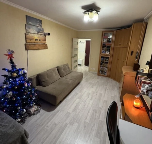 Foto 1. Monoambiente piso, en venta. Kyiv Holosiivskyi