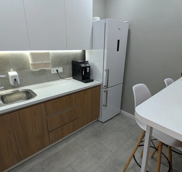 Фото 1. Коммерческая, аренда. Киев Днепровская, Осокорки