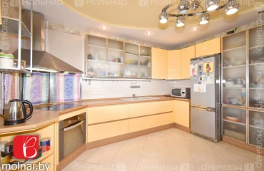 Фото Трикімнатна квартира, продаж. Мінськ Ленінський