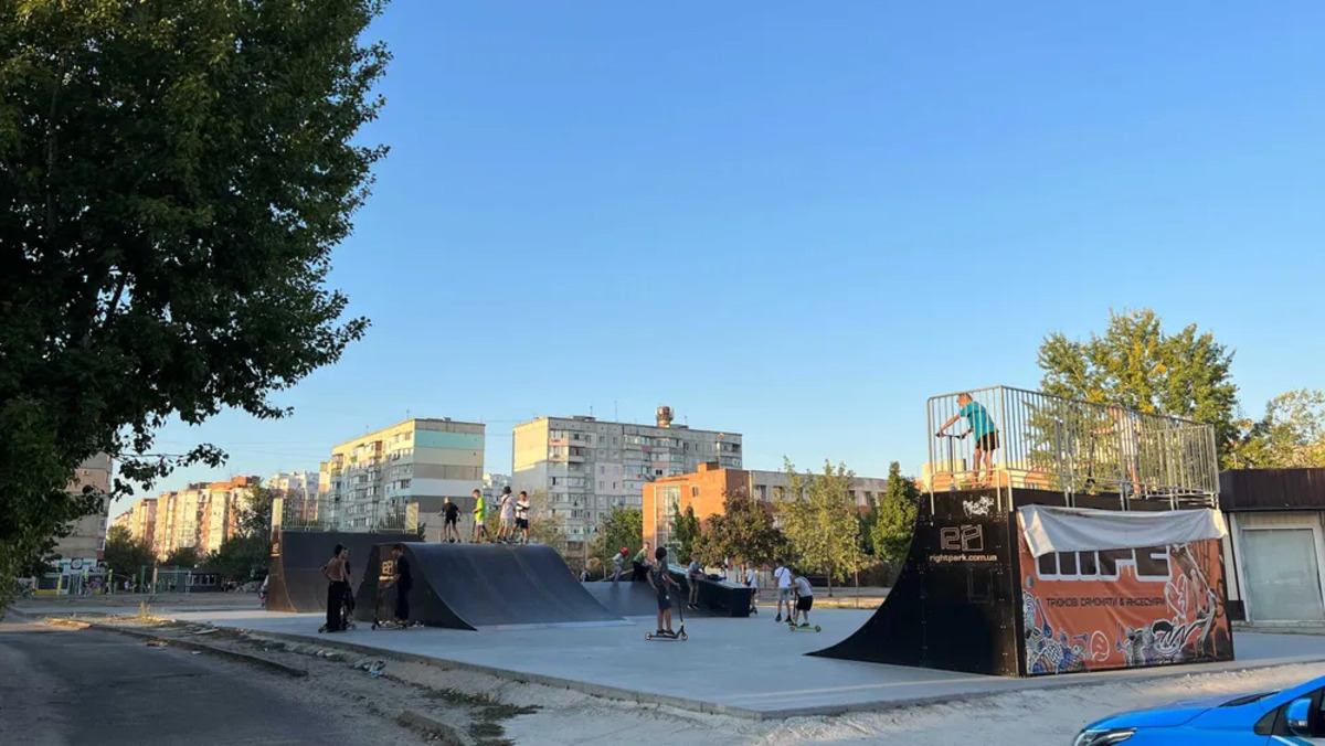 Foto Cuatro Ambientes piso, para alquilar. Poltava Podilskyi