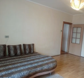 Zdjęcie 2. Kawalerka mieszkanie, do wynajęcia. Kyiv Darnytskyi, Pozniaky