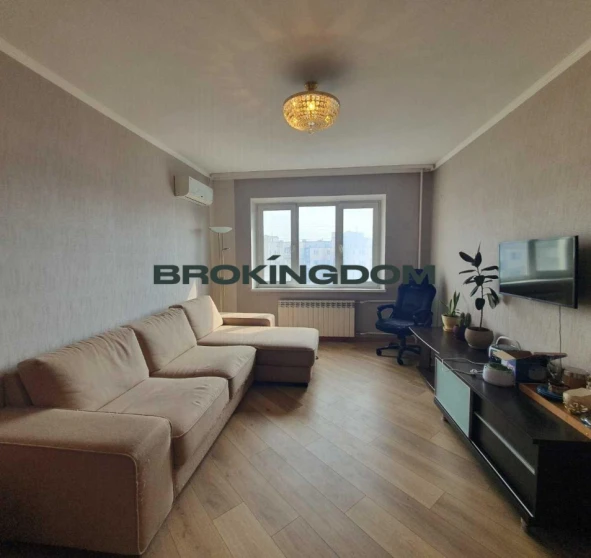 Фото 1. Трехкомнатная квартира, продажа. Киев Подольський