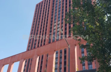 Zdjęcie Komercyjna, na sprzedaż. Kyiv Obolonskyi