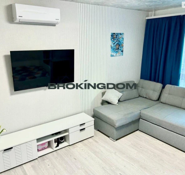 Фото 1. Однокомнатная квартира, продажа. Киев Дарницкий