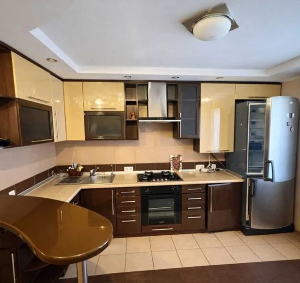 Fotografie 1. Trei Camere apartament, de închiriat. Poltava Shevchenkivskyi