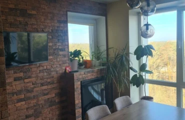 Фото Трикімнатна квартира, продаж. Київ Святошинський