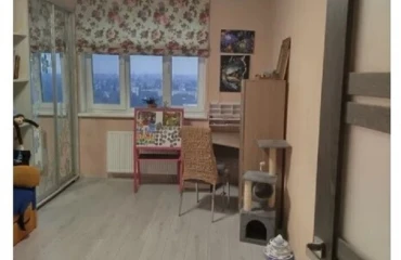 Zdjęcie Trzypokojowe mieszkanie, na sprzedaż. Kyiv Dniprovskyi, Darnytsia