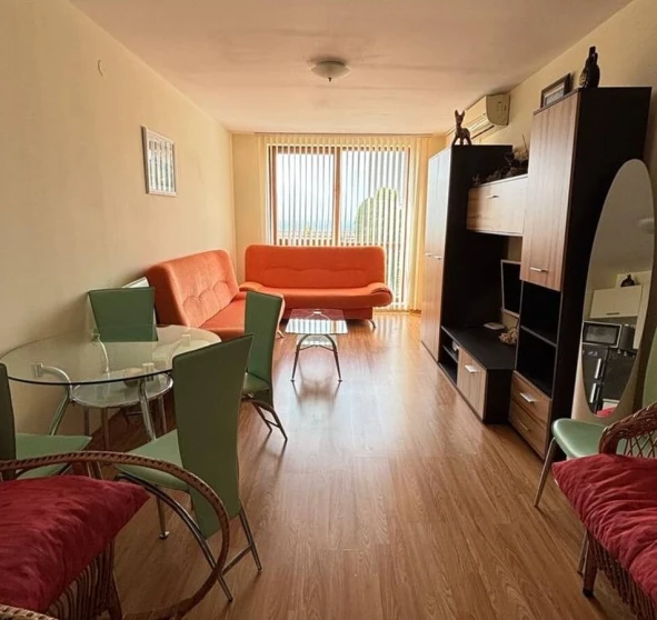 Фото 1. Трехкомнатная квартира, продажа. Свети Влас