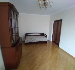 Фото 2. Однокомнатная квартира, продажа. Вишневое Машиностроителей