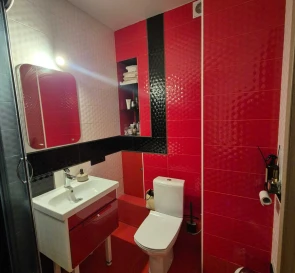 Foto 2. Dos Ambientes piso, en venta. Kyiv Holosiivskyi