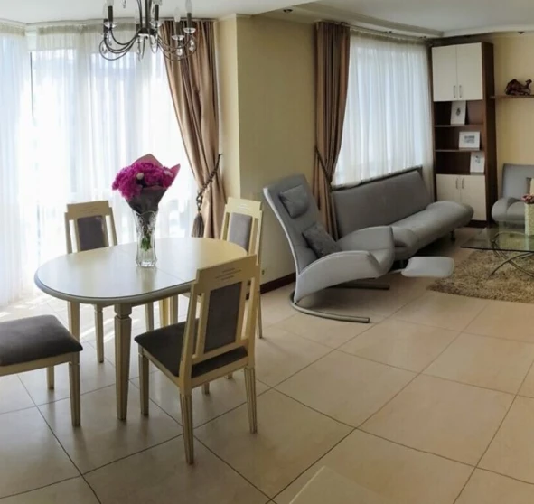 Foto 1. Dos Ambientes piso, en venta. Kyiv Pecherskyi