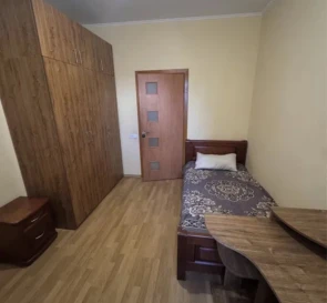 Foto 5. Tres Ambientes piso, para alquilar. Poltava Shevchenkivskyi