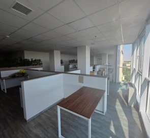 Фото 2. Коммерческая, аренда. Киев Голосеевский, Выставочный центр