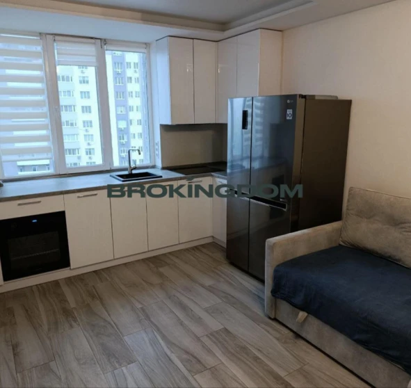 Zdjęcie 1. Kawalerka mieszkanie, na sprzedaż. Brovary Kyivska