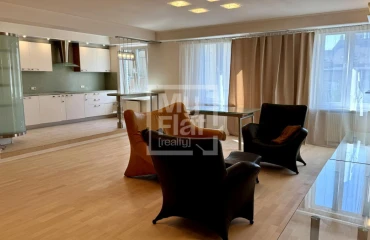 Фото Трикімнатна квартира, продаж. Київ Шевченківський