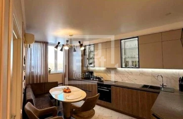 Фото Трехкомнатная квартира, продажа. Киев Шевченковский