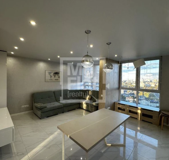 Fotografie 1. Trei Camere apartament, de vânzare. Kyiv Solomianskyi