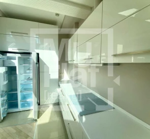 Фото 2. Трикімнатна квартира, оренда. Київ Шевченківський