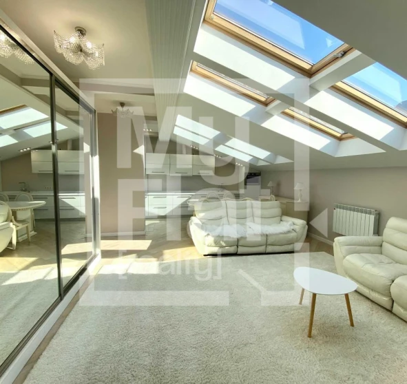 Фото 1. Трикімнатна квартира, оренда. Київ Шевченківський