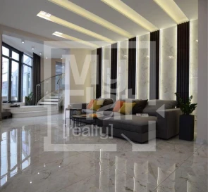 Фото 2. Четырехкомнатная квартира, аренда. Киев Печерский