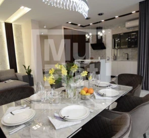 Фото 4. Четырехкомнатная квартира, аренда. Киев Печерский