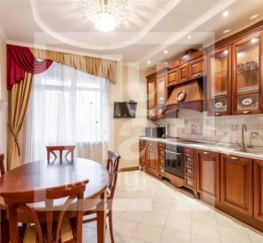 Фото 2. Трехкомнатная квартира, аренда. Киев Печерский