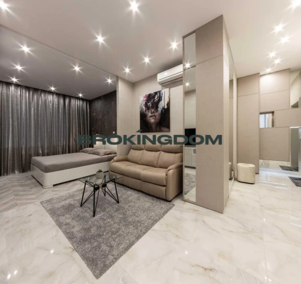 Фото 1. Однокомнатная квартира, аренда. Киев Шевченковский