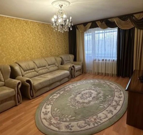 Photo 1. Four-Room flat, to rent. Poltava