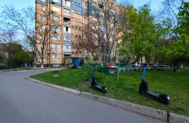 Foto Monoambiente piso, en venta. Kryvyi Rih Saksahanskyi