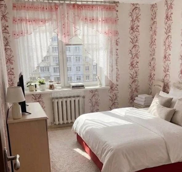 Photo 1. Three-Room flat, for sale. Kyiv Darnytskyi, Pozniaky