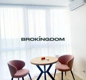 Foto 2. Dos Ambientes piso, en venta. Kyiv Holosiivskyi