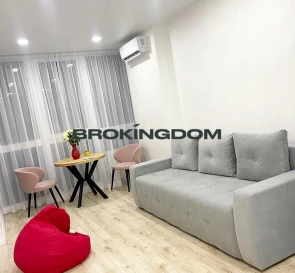 Foto 5. Dos Ambientes piso, en venta. Kyiv Holosiivskyi