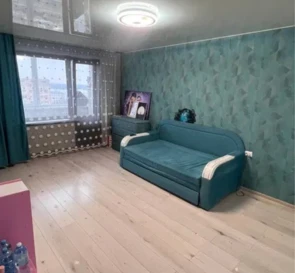 Foto 2. Dos Ambientes piso, en venta. Boiarka Molodizhna
