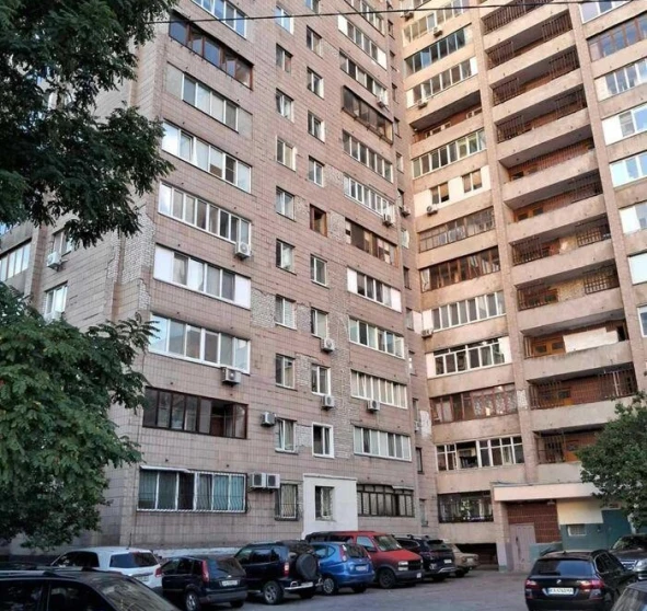 Foto 1. Dos Ambientes piso, en venta. Kyiv Dniprovskyi