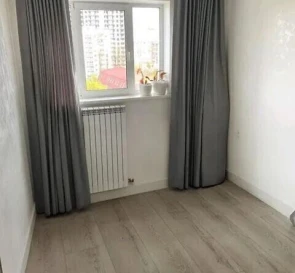 Foto 2. Dos Ambientes piso, en venta. Kyiv Dniprovskyi, Darnytsia