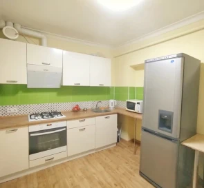 Foto 4. Dos Ambientes piso, para alquilar. Poltava