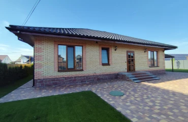 Foto Casa, en venta. Zhytomyr Novopivnichna