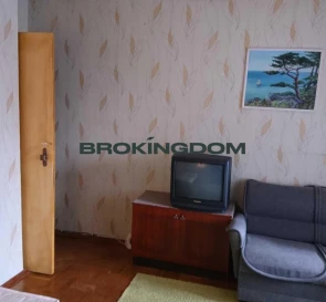 Foto 2. Tres Ambientes piso, en venta. Kyiv Holosiivskyi