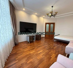 Фото 4. Трехкомнатная квартира, продажа. Киев Голосеевский
