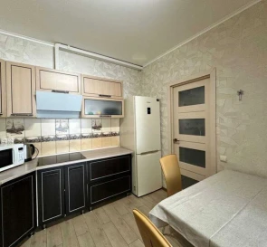 Foto 2. Dos Ambientes piso, en venta. Kyiv Sviatoshynskyi, Akademmistsechko