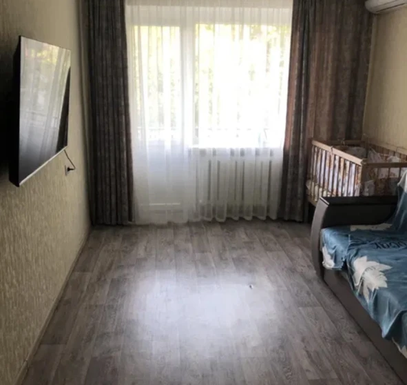 Photo 1. One-Room flat, to rent. Poltava