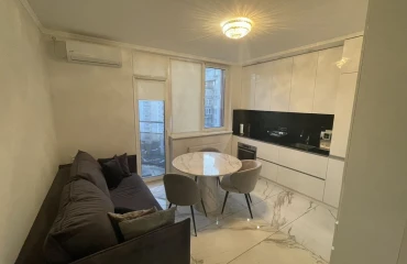 Foto Monoambiente piso, en venta. Kyiv Holosiivskyi, Vystavkovyi tsentr